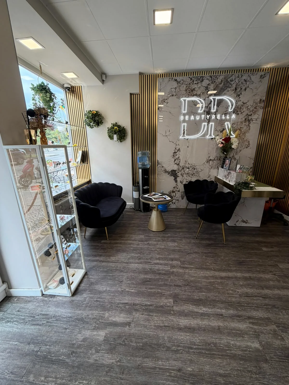 Studio Einblick 08 – Studio bei Beautyrella Berlin