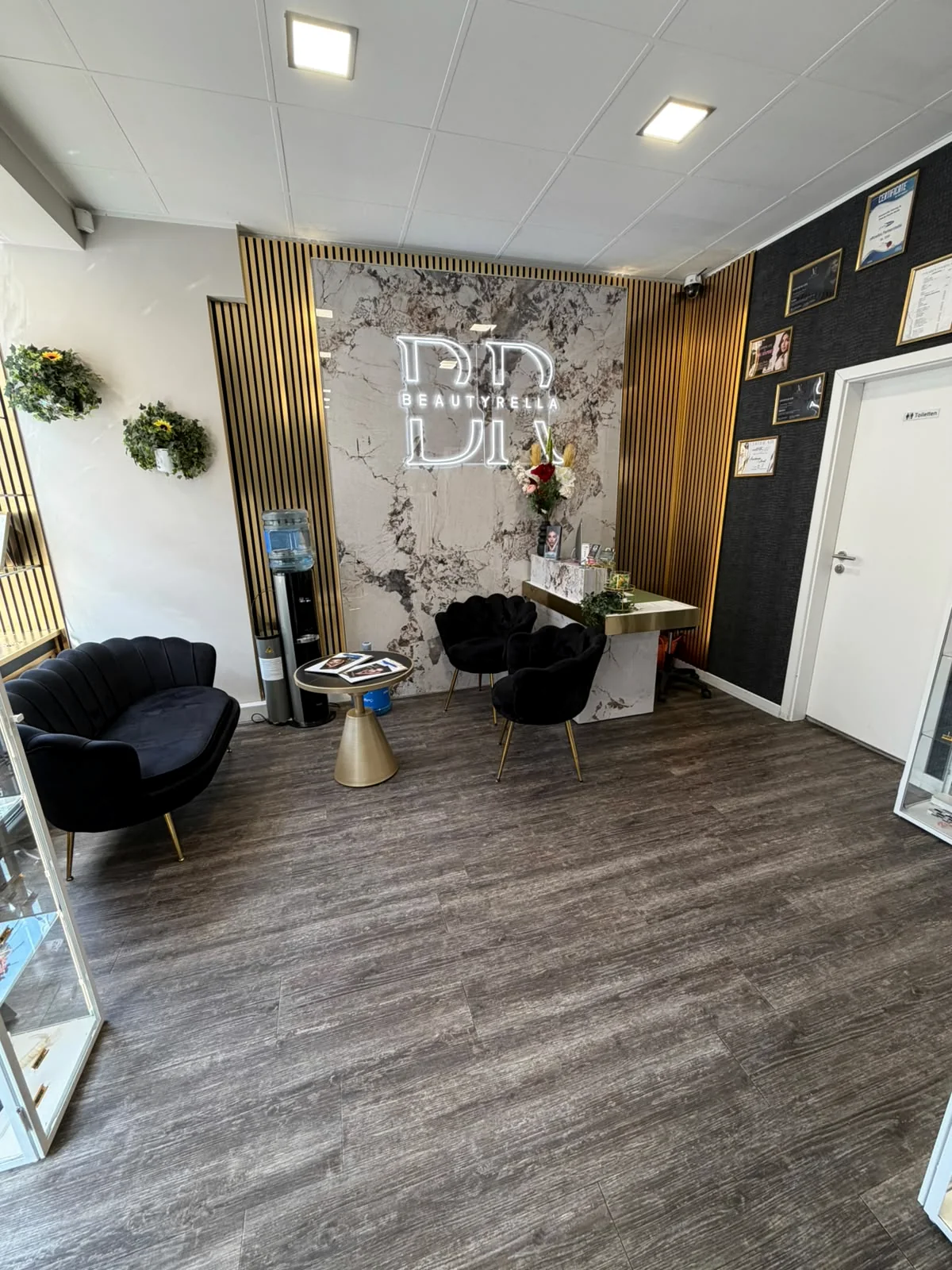 Studio Einblick 09 – Studio bei Beautyrella Berlin