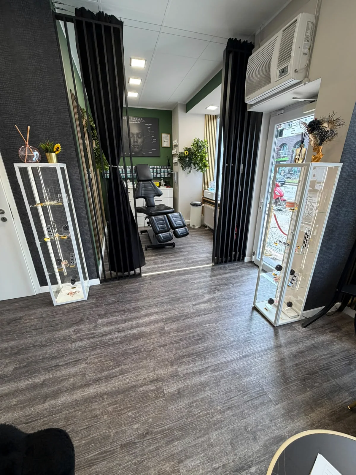 Studio Einblick 15 – Studio bei Beautyrella Berlin