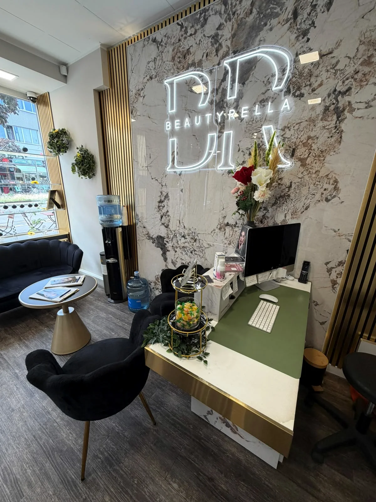 Studio Einblick 18 – Studio bei Beautyrella Berlin