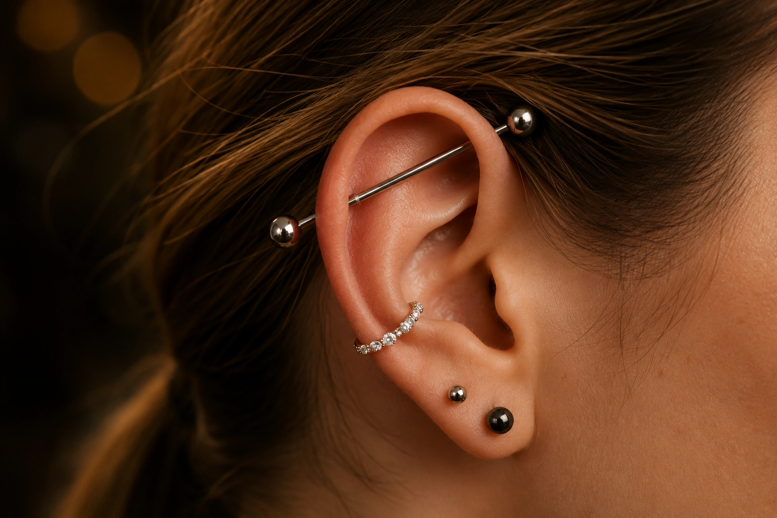 Industrial Piercing bei BEAUTYRELLA Berlin